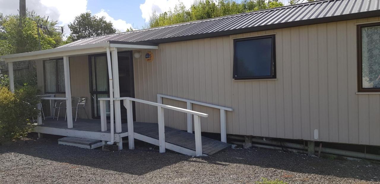 Matakohe Holiday Park Стая снимка